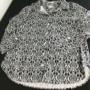 Chicos Women's Button Down‎ Shirt Abstract Print 3/4 Sleeve